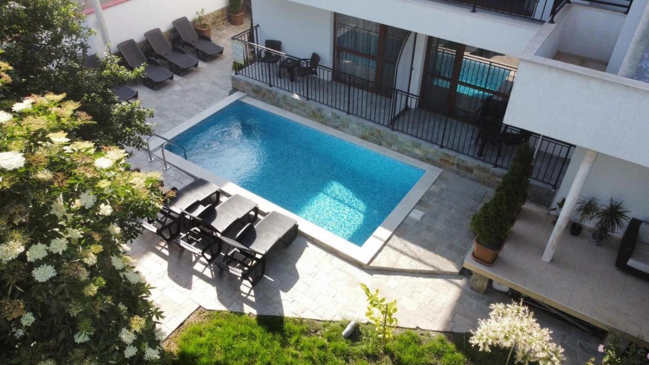 Апартамент "Вила Аква" Burgas Exterior photo